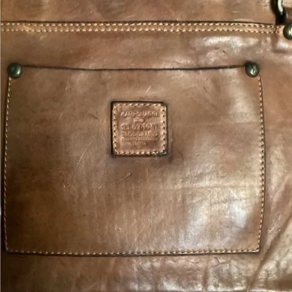 Campomaggi Leather Messenger Satchel (13″) - Picture 5 of 7